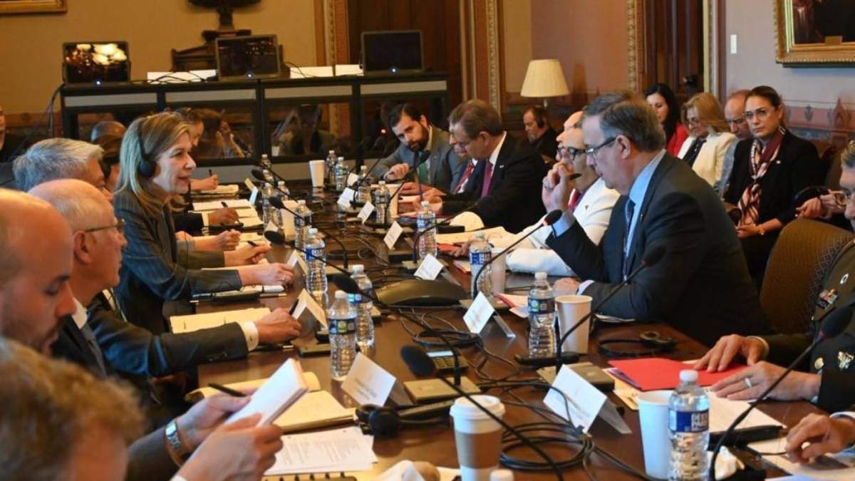 Las delegaciones de Estados Unidos y México reunidas en Washington