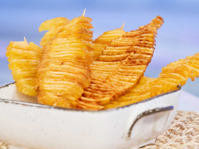Papas acordeón, tu nuevo snack favorito para acompañar cualquier comida o picada