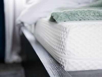 Con solo 3 ingredientes, así podés eliminar las manchas de tu colchón y dejarlo como recién estrenado