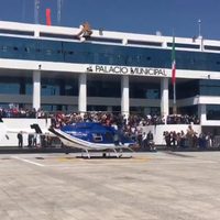 Piden a alcalde de Naucalpan informar sobre compra y venta de un helicóptero