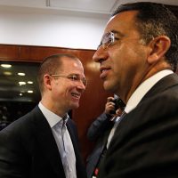 Doce senadores del PAN se alejan de la línea de Ricardo Anaya y fracturan la bancada