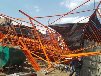 Colapsa andamio en las obras de rehabilitación de la Línea 12 de Metro