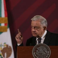 Vamos a levantar Acapulco en muy poco tiempo; la electricidad quedará restablecida el martes: AMLO