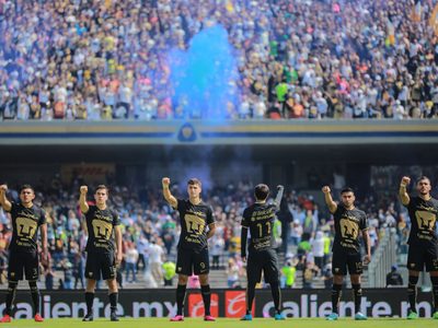 Pumas gana en primer partido sin Dani Alves y golea 4-1 a León