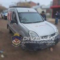 En Neuquén recuperaron una camioneta robada a una empresa de correo