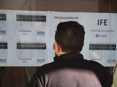 El lunes es feriado nacional: qué pasará con el pago del IFE