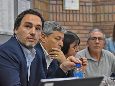 Ampros exige la renuncia del ministro de Salud Rodolfo Montero