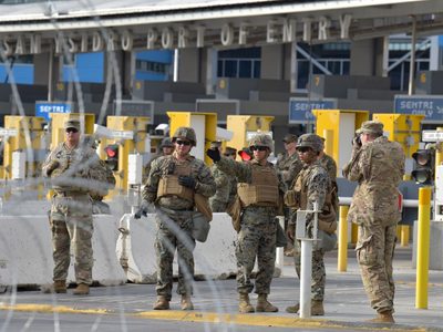 La Casa Blanca confirma el envío de mil 500 militares a la frontera con México