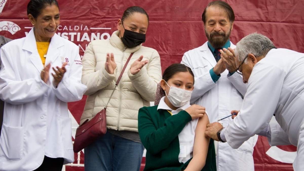 La campaña prevé inmunizar a los estudiantes contra el VPH