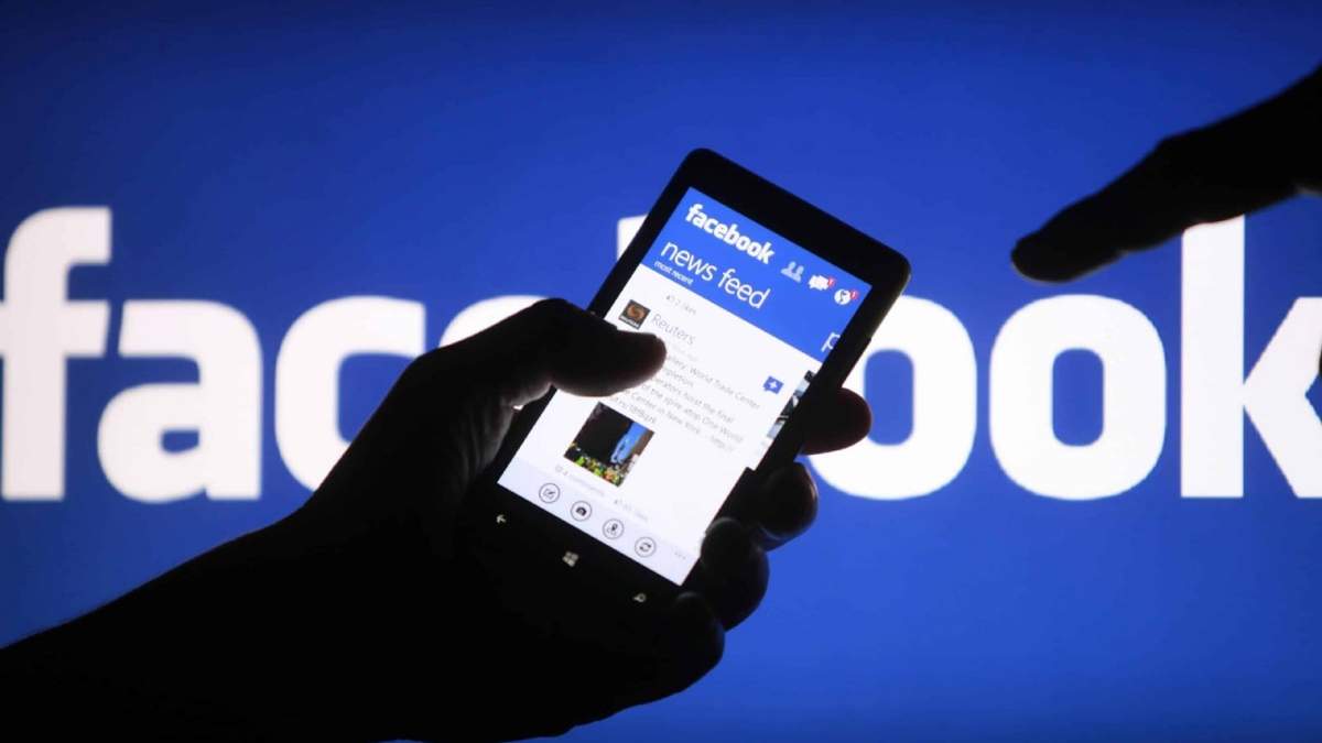 Los asaltantes del Capitolio utilizaron la plataforma Facebook para convocar a la turba que dañó el recinto. Fuente: (Twitter)