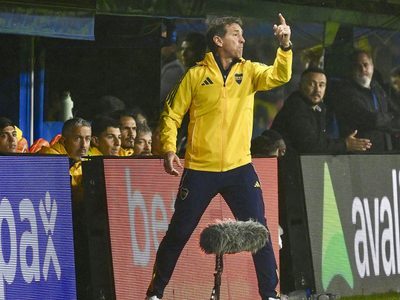 Nadie asegura la continuidad de Úbeda en Boca pese a que tiene contrato hasta 2026