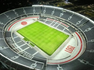 A puertas cerradas: ¿por qué River jugará sin su público por la Copa Libertadores?