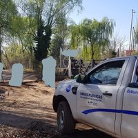 Vecinos denunciaron a la municipalidad de Centenario por cerrar la calle de acceso al río Neuquén
