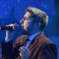 El descargo de Jey Mammón tras su debut en el Cantando 2020: "Ella es una profesional"