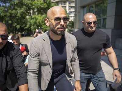 Andrew Tate comparece en corte de Rumanía por caso de violación y tráfico de personas
