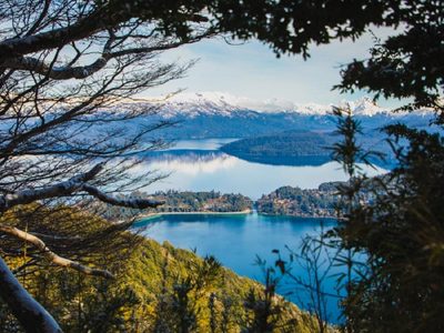 A pasos del centro de Villa La Angostura: la caminata secreta que regala vistas increíbles