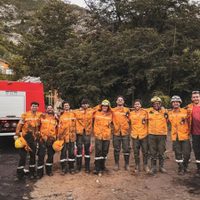 Bomberos de Villa Lago Meliquina lanzan una colecta para adquirir equipamiento para combatir incendios forestales