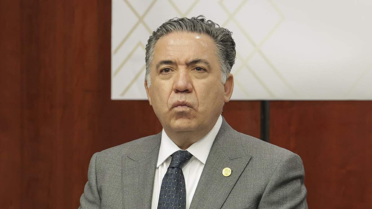 El senador morenista Enrique Inzunza