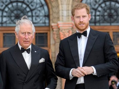 ¿La manipulación de Meghan Markle llegó muy lejos? El Príncipe Carlos enfurecido con el pedido de Ha