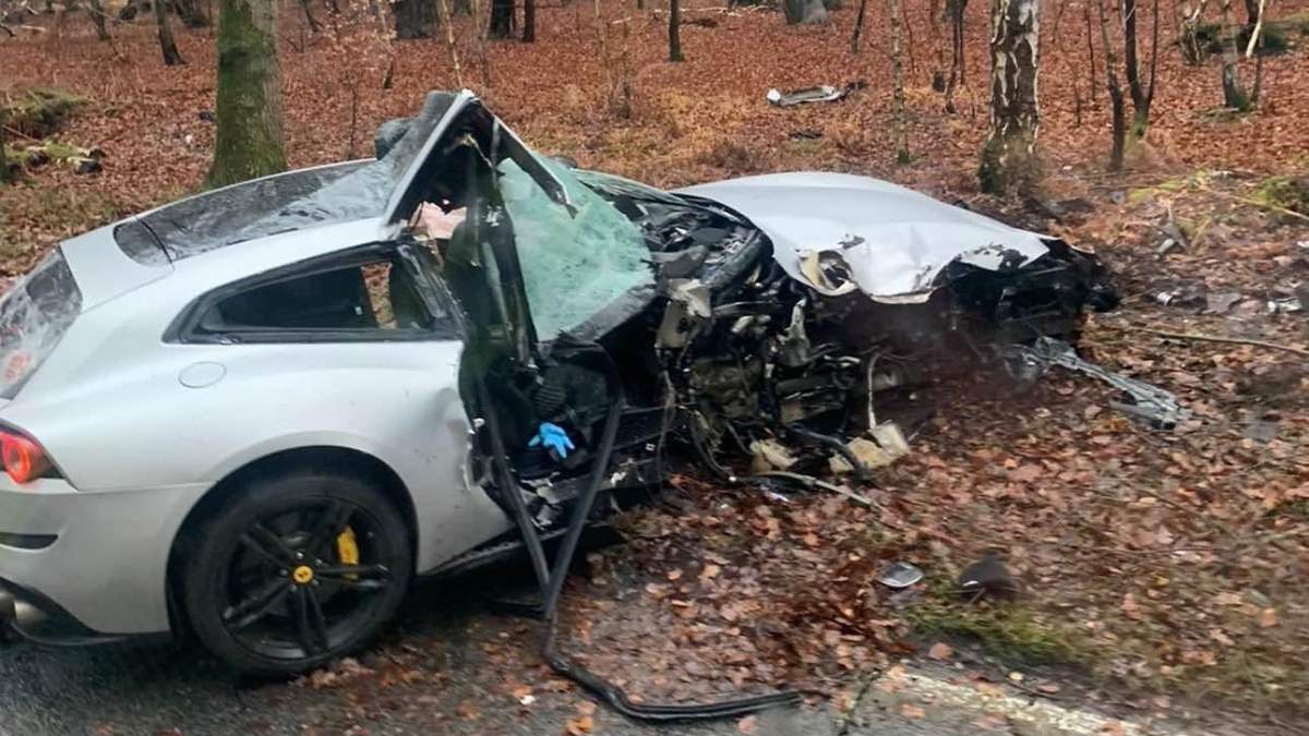 Michail Antonio, delantero del West Ham, sufrió un accidente automovilístico en su Ferrari