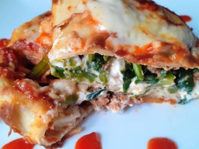 Canelones de espinaca rellenos con carne picada: ponete la 10 y prepará esta receta rendidora y deliciosa