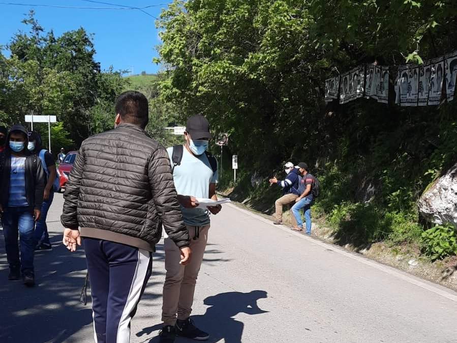 Los estudiantes impidieron que la gobernadora electa hiciera su mitín.