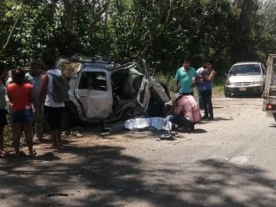 Tabasco: Adulto mayor es asaltado, atropella a los ladrones, mata a uno y fallece