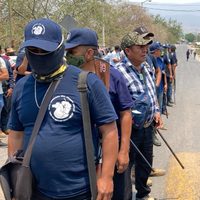 Miles de policías comunitarios ocupan Chichihualco y provocan tensión y zozobra