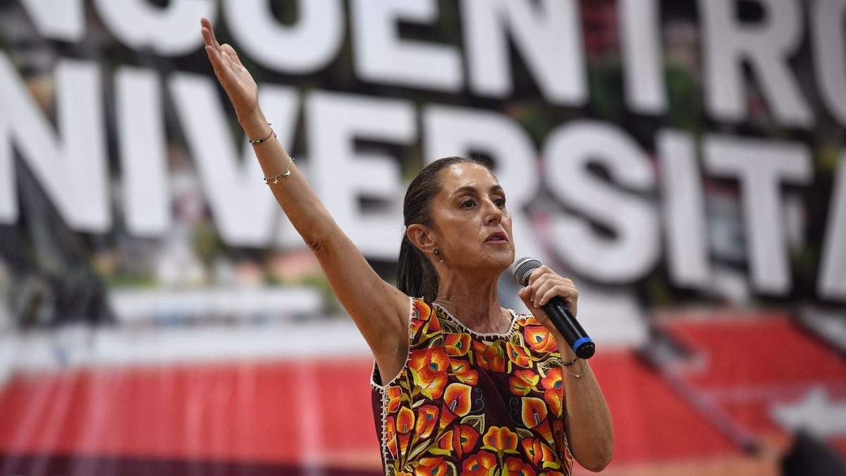 Claudia Sheinbaum en encuentro universitario en Cuernavaca, el 27 de junio de 2023