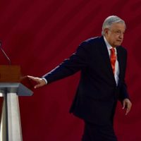 'Voy al acto al que tengo que ir”, dice AMLO tras cancelar comida con la Corte