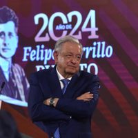 AMLO justifica que apagones eléctricos de este fin de semana "fueron por el viento"