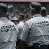 "Levantan” a dos de la Guardia Nacional en plena unidad habitacional militar en Culiacán