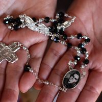 El Papa Francisco aprueba la canonización del obispo salvadoreño Óscar Arnulfo Romero