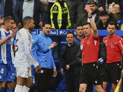 Real Madrid vence 1-0 al Alavés; Mbappé fue expulsado en el primer tiempo (Video)