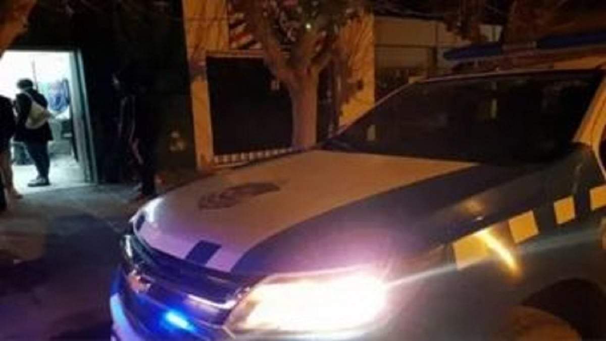 La Policía en el lugar de la salvaje agresión. Fuente (Tu Mañana)