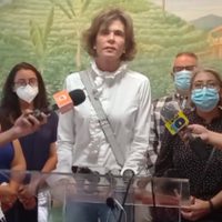 Tribunal de Nicaragua ordena detener a la precandidata presidencial Cristiana Chamorro