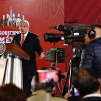 AMLO rechaza combatir el sargazo con el Fonden, que 'era un barril sin fondo”