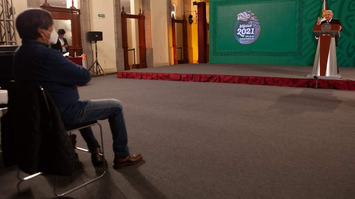 El periodista Julio Astillero y el presidente Andrés Manuel López Obrador