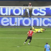 Napoli derrotó 2-1 al Milan; Santiago Gimenez falló un penalti (Video)