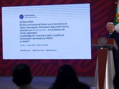 "Esto sí calienta, cree que soy Calderón": así respondió AMLO a los señalamientos de Ricardo Alemán