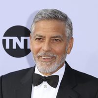 ¡Contra todo pronóstico! Mira el increíble donativo de George Clooney hacia diversas organizaciones