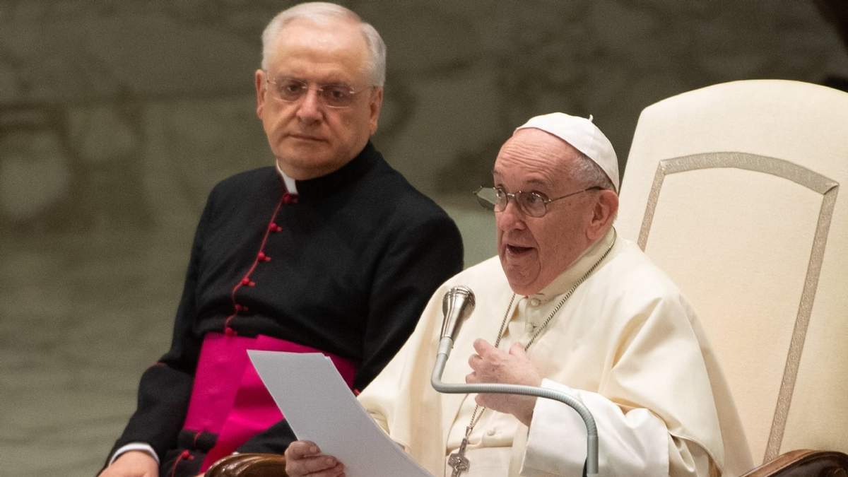 El Papa Francisco en una audiencia en El Vaticano. Fuente: (Twitter)