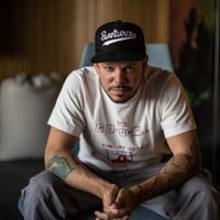 Las divertidas reacciones de los internautas por el videoclip del nuevo tema de Residente