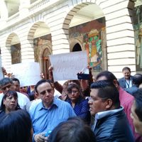 Con paro, el SNTE acusa al director de Comunicación de la SEP por repartir plazas a familiares y amigos