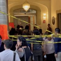 Toman estudiantes Rectoría de la Universidad de Guanajuato; protestan contra designación de rectora