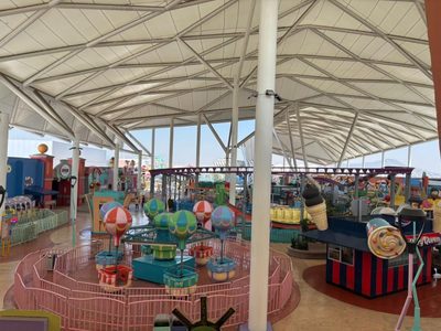 Kataplum, parque de diversiones construido sobre plaza comercial se prepara para el Mundial 2026