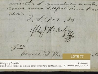Con documentos históricos, hacen su agosto en el mes patrio