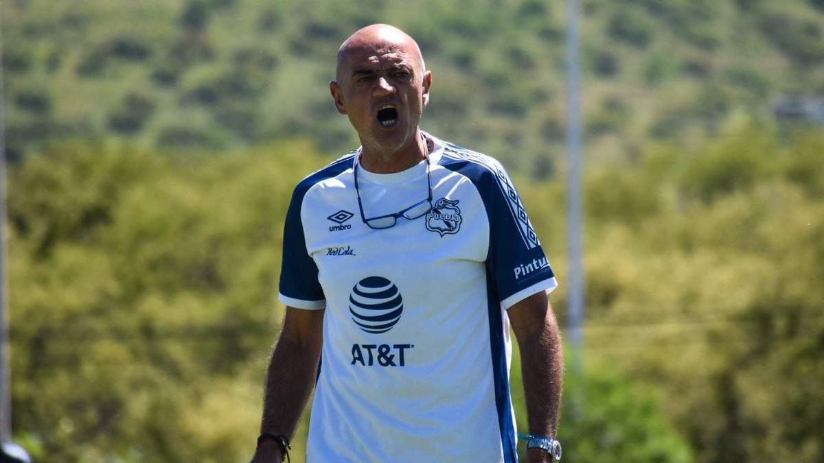 El Chelis, extécnico del Puebla