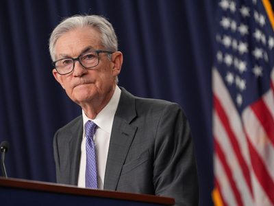 Reserva Federal mantiene tasas sin cambios incluso mientras Trump sigue presionando por bajas