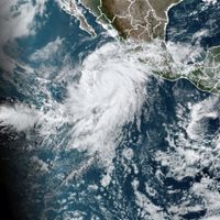 El huracán “Hilary” alcanza la categoría 3; ponen en alerta a nueve estados de México